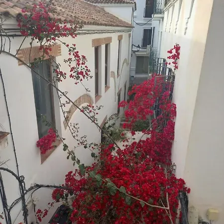 Precioso Y Acogedor Atico Old Town Appartement